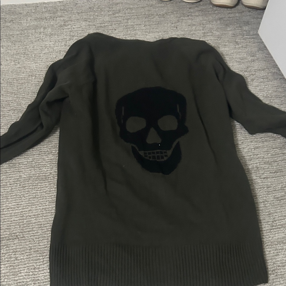 Sweet Romeo Skull Back Open Cardigan olive color